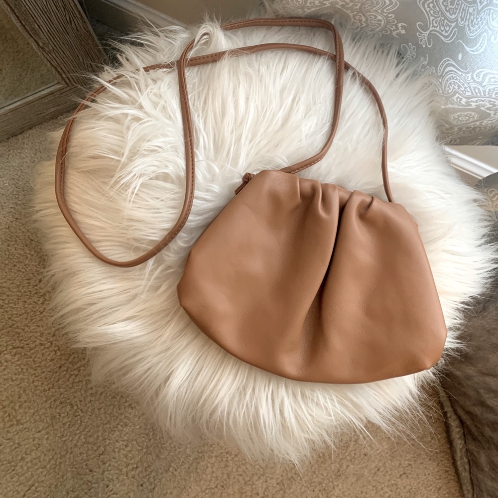 Amazon Iviker Crossbody